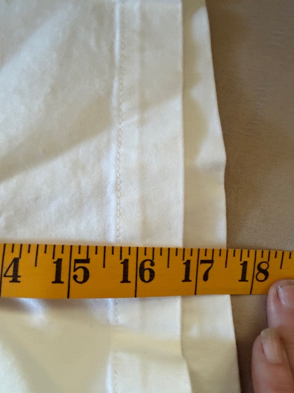EUC Lands’ End White Shorts Size 14 Mid Rise Stretch Cotton Blend - Picture 7 of 9